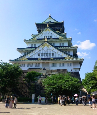 Hauptturm  der Burg von Osaka