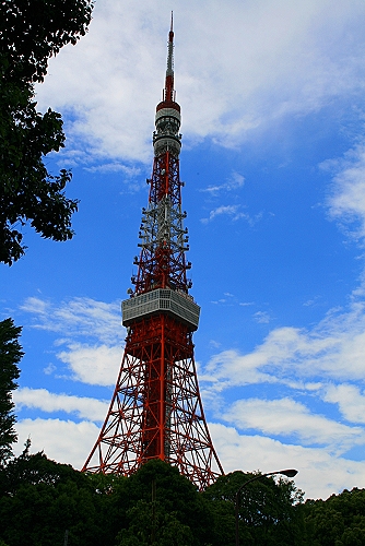 der Tokyo Tower bietet einen wunderbaren Ausblick auf Tokyo