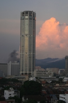 der Komtar Tower