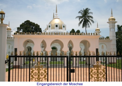 Der Eingangsbereich der Moschee