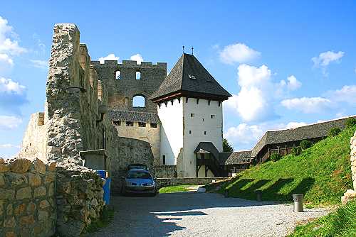 Blick auf die Kernburg